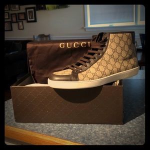 Gucci shoes